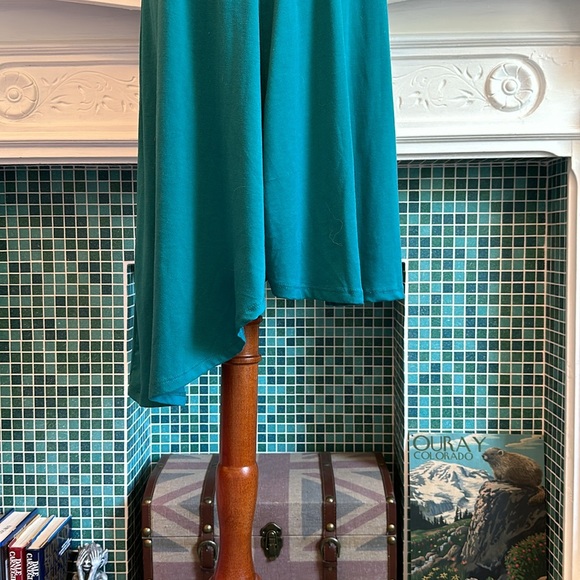 LuLaRoe Carly Swing T-Shirt Dress 👗 - Picture 3 of 6